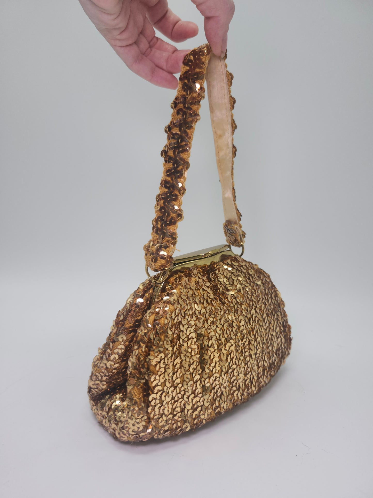 1950s Gold Sequin & Satin lined Handbag with attached Coin Purse