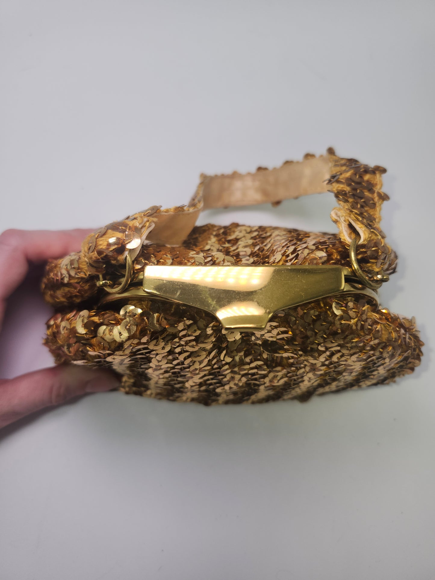 1950s Gold Sequin & Satin lined Handbag with attached Coin Purse
