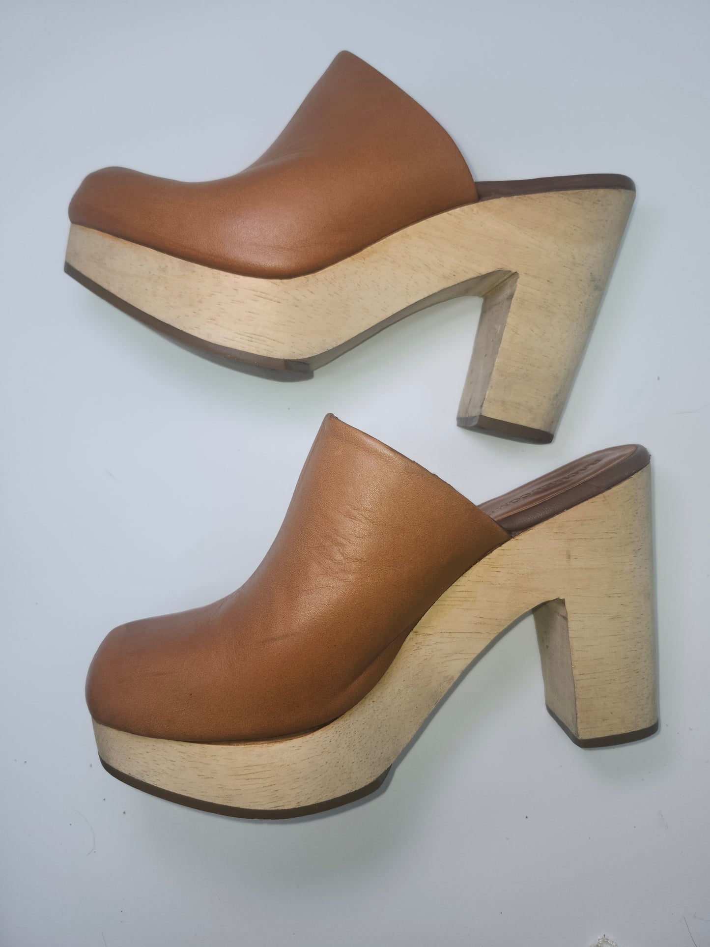 *NEW* Rachel Comey Honey Brown Leather Wooden Clogs Size 7