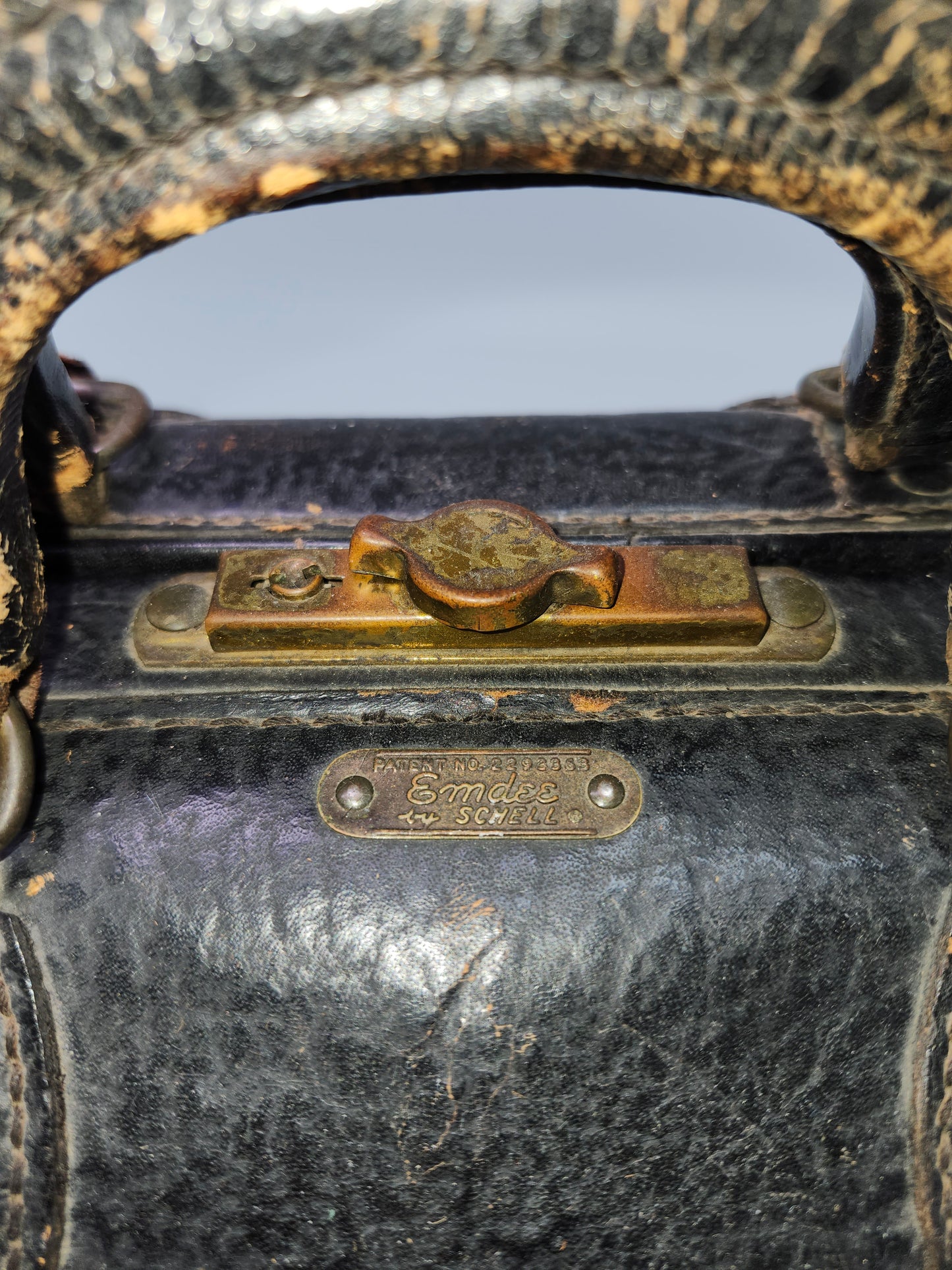 1900s Antique Doctor's Bag in Black Top Grain Cowhide