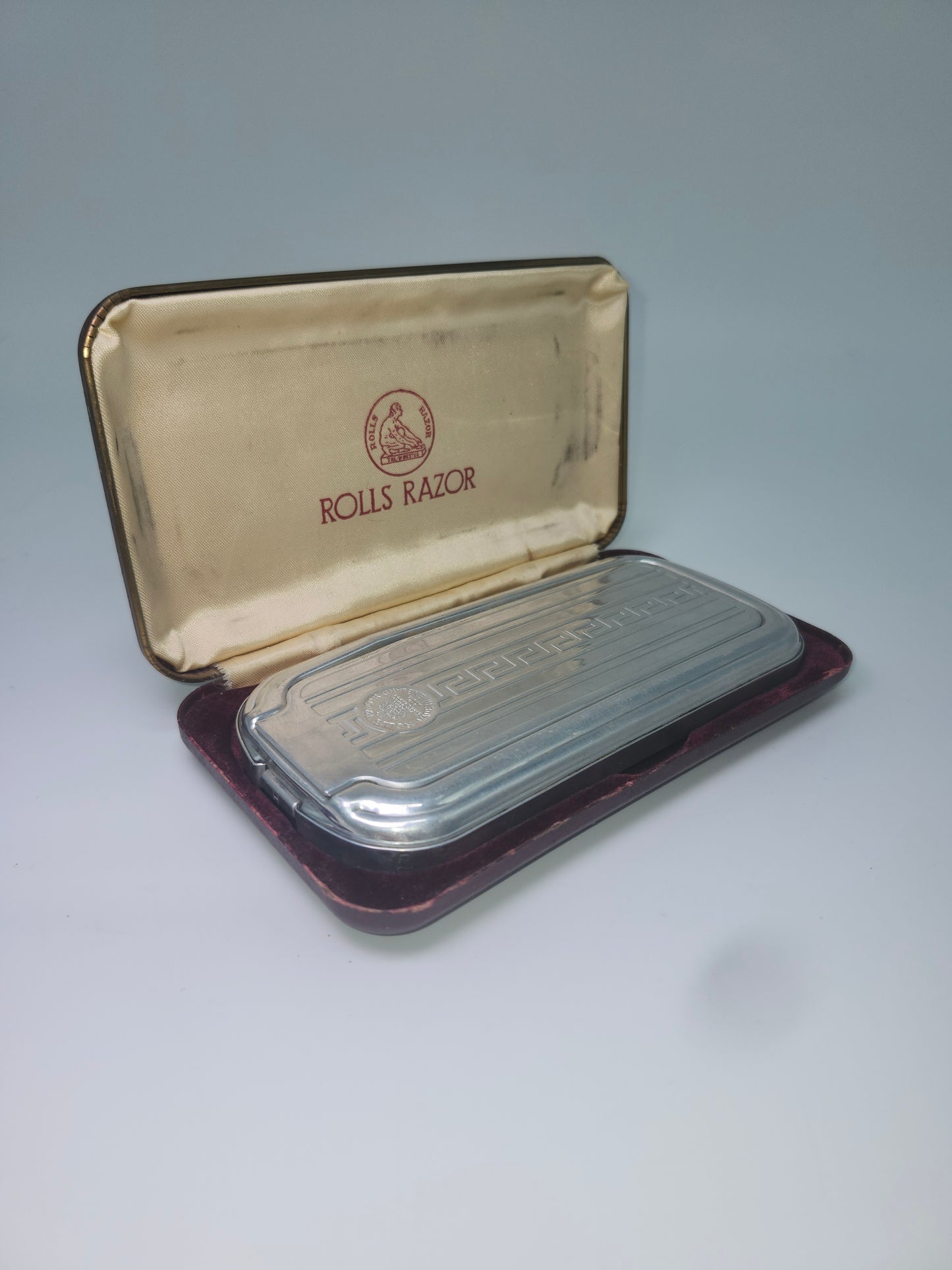 1920s Art Deco Men's Rolls Razor with Case / Holder