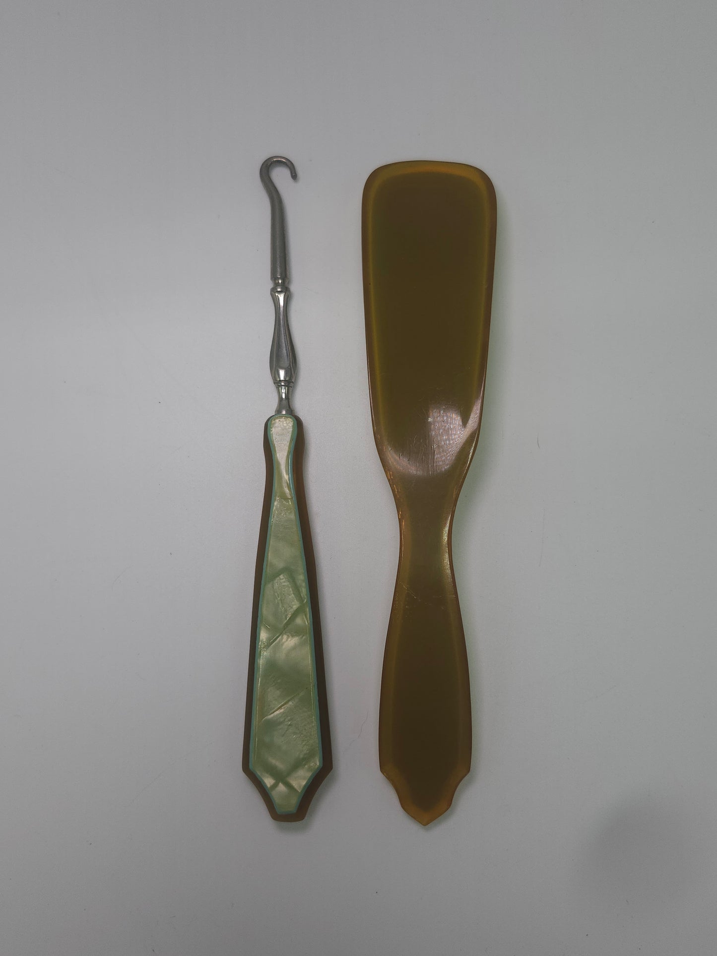 1930s Art Deco Lucite Ladies Shoe Hook & Button Lacing Tool