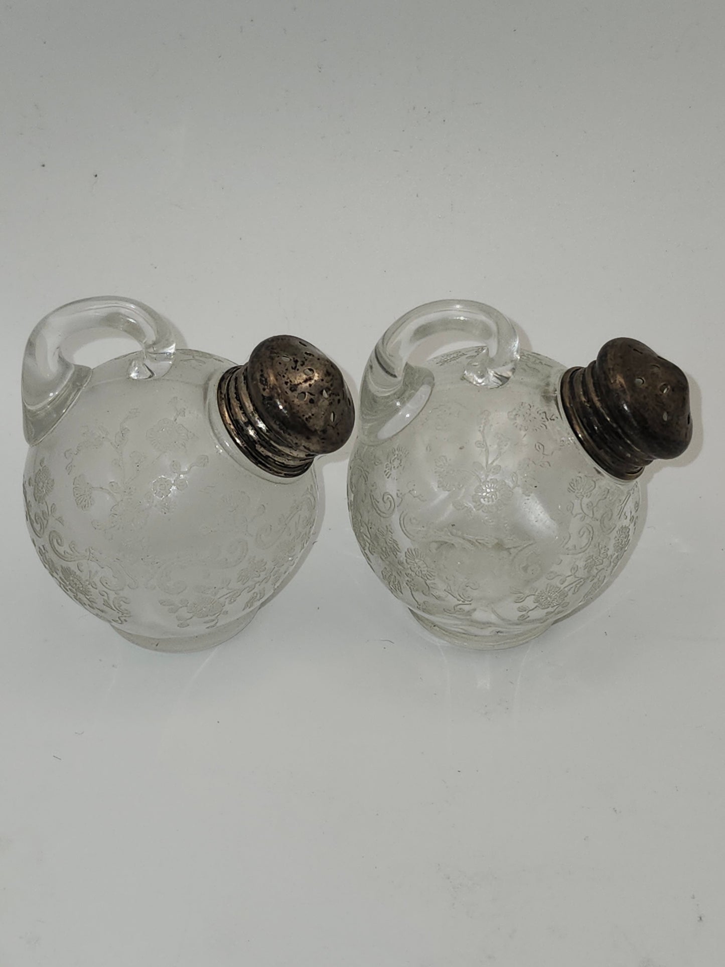 *Sterling* Capped Cut Crystal Salt & Pepper Shaker Set