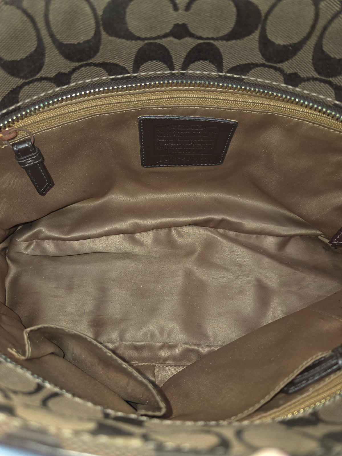 -Coach- RARE Y2K "Mosaic Signature CC Patchwork" Shoulder Tote Bag