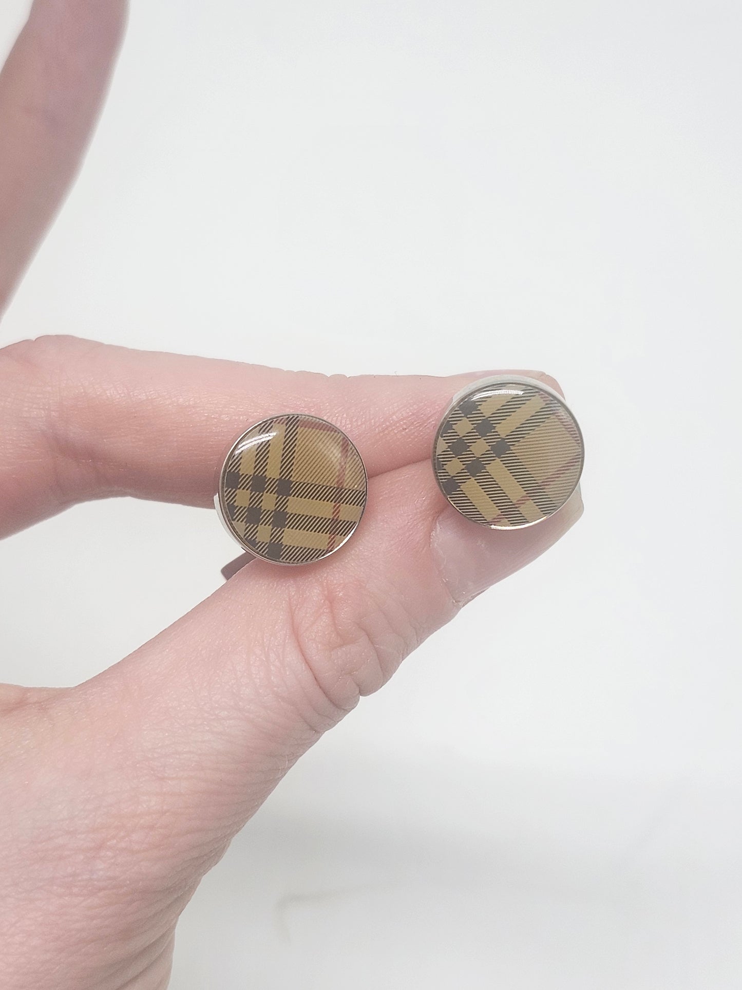 -Burberry- Nova Check Cufflinks