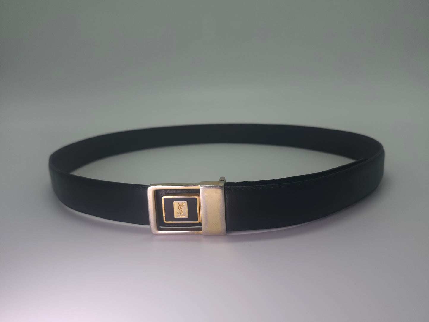 Vintage YSL Reversible Buckle Dual Toned Back / Brown Leather Belt