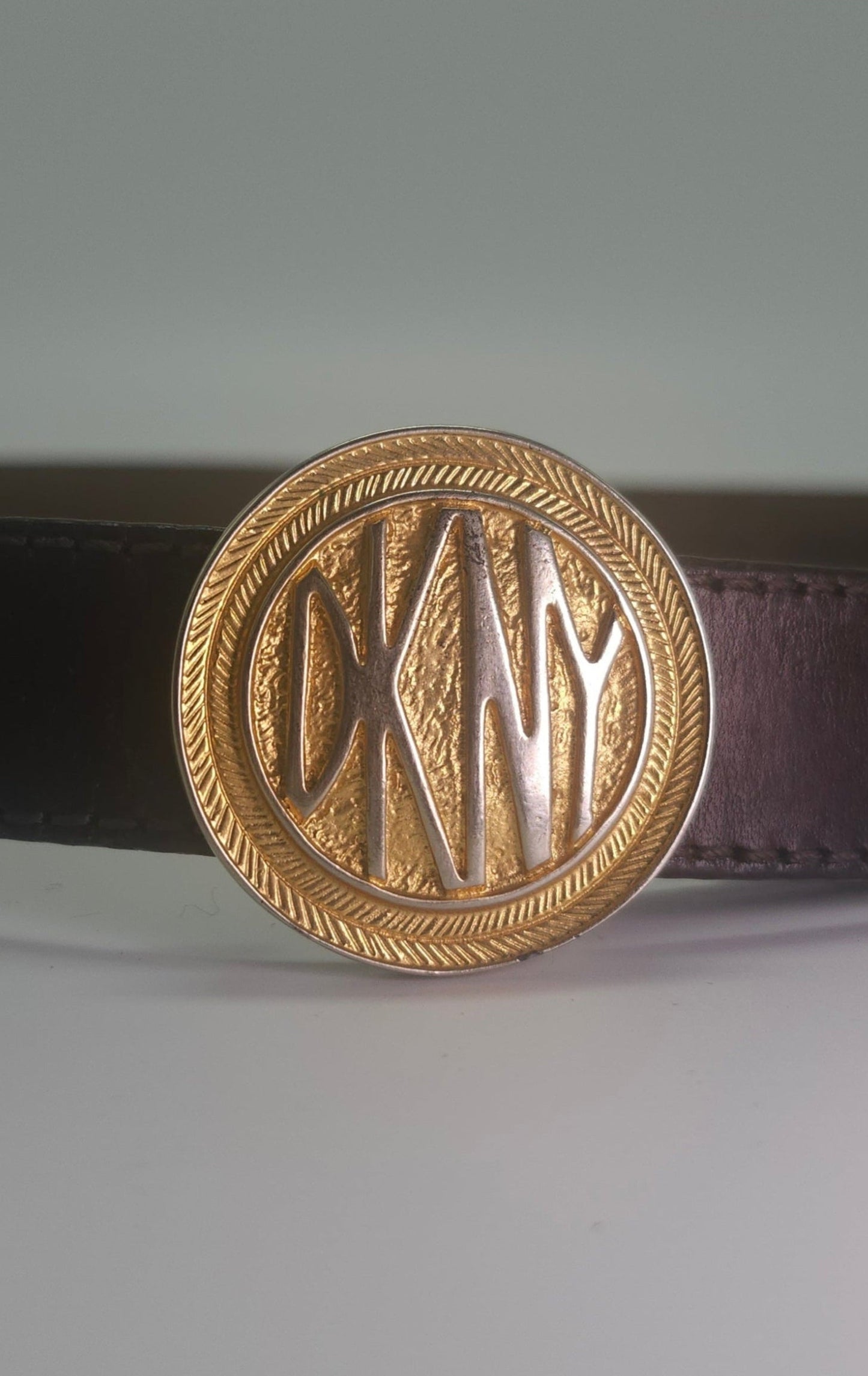 1990's DKNY Brown Leather Belt / Gold Toned Buckle Size Small