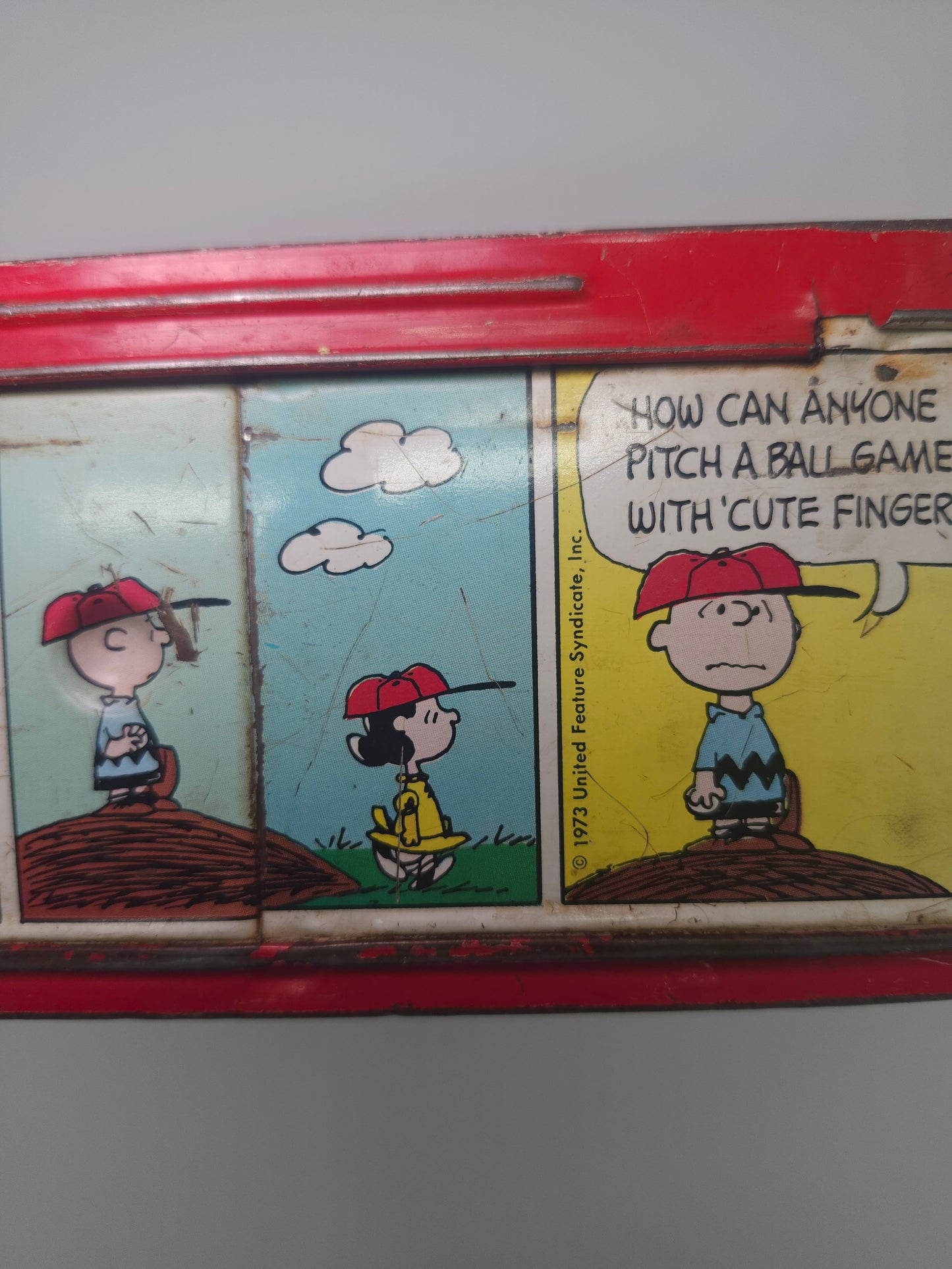 ~1973~ THERMOS Charlie Brown Metal Lunch Box
