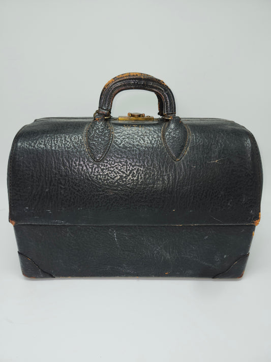 1900s Antique Doctor's Bag in Black Top Grain Cowhide
