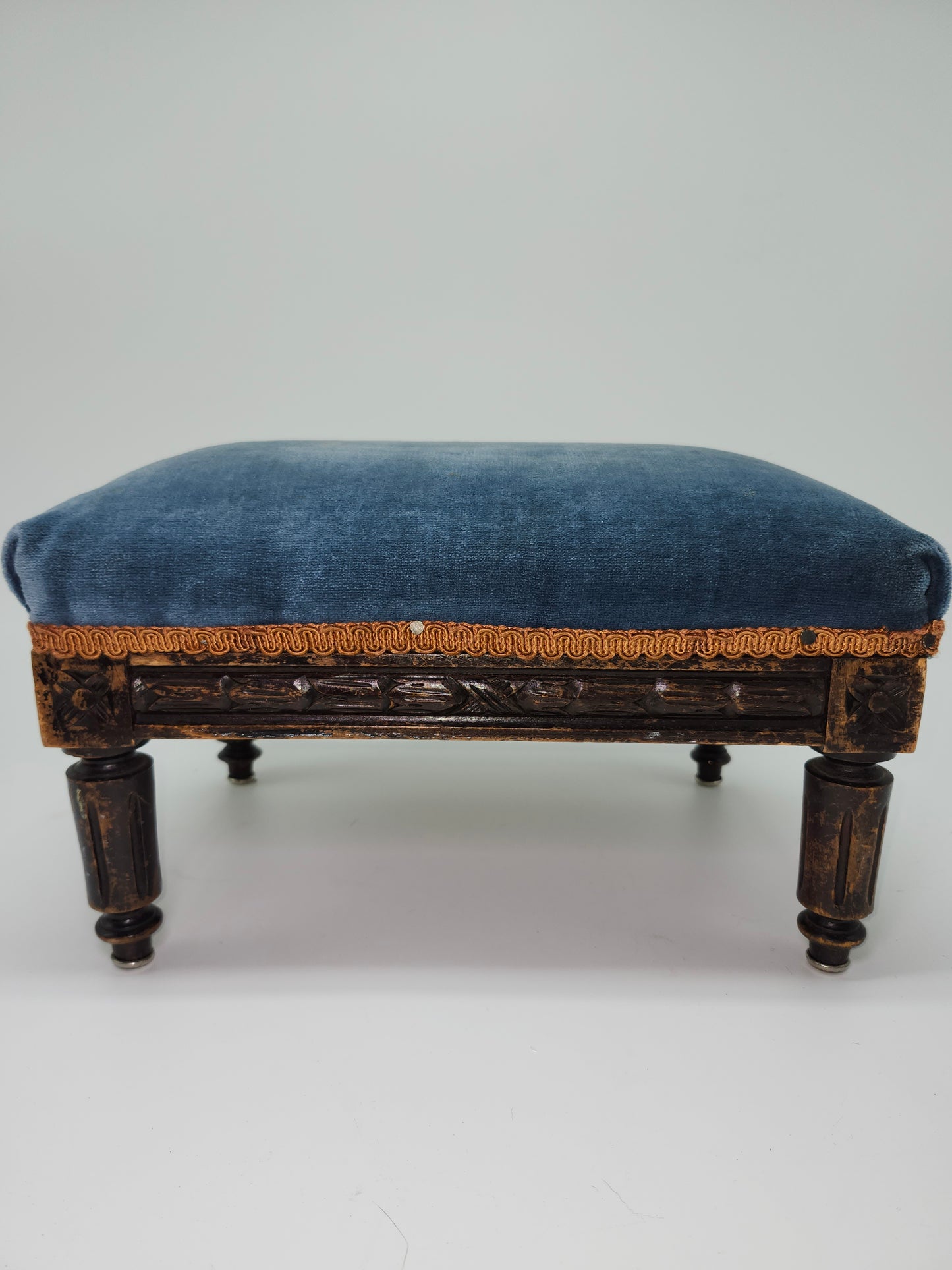 *Louis XVI* Antique Carved Wood Footstool with Reeded Legs