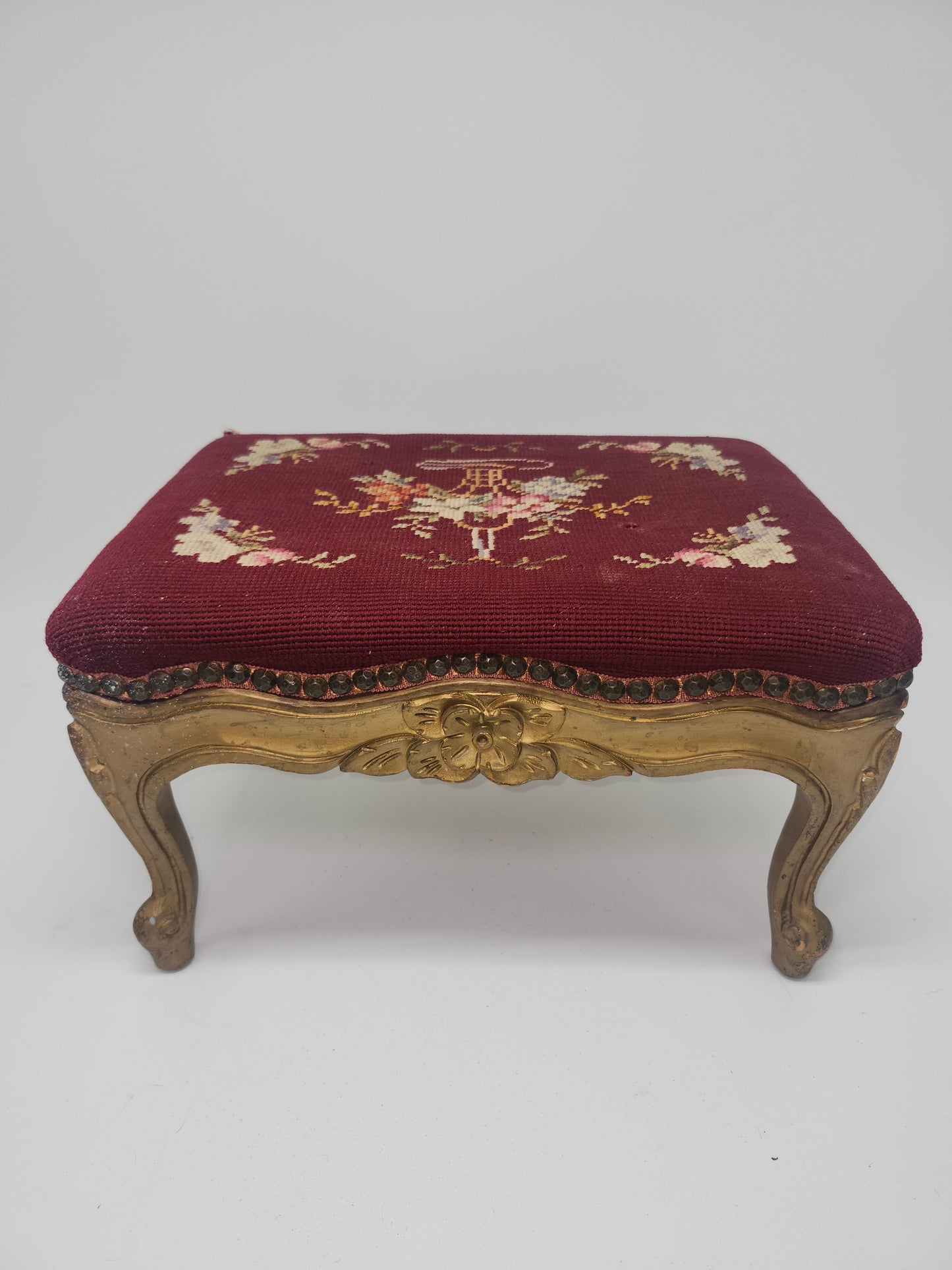*Louis XV* Antique Carved Giltwood Footstool with Needlepoint Tapestry