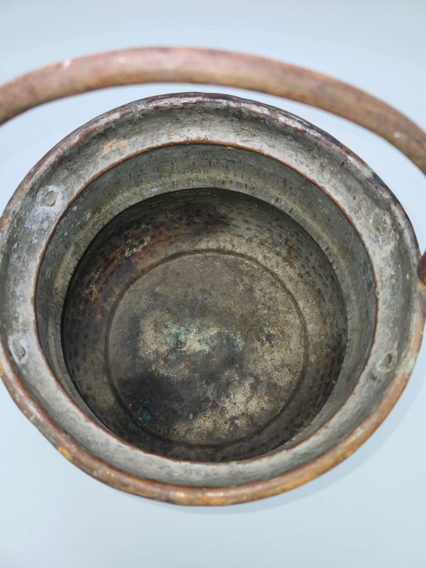 Early American 18th Century Antique Hammered Copper Pot / Cauldron