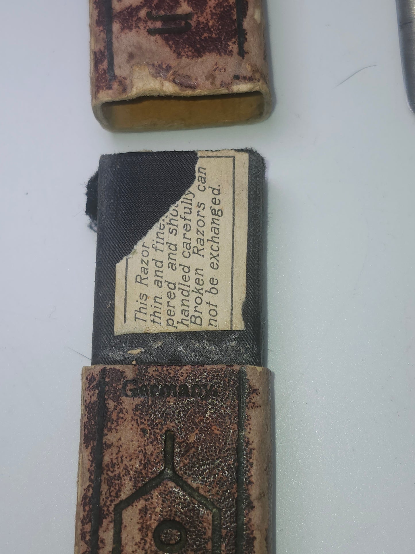 ~Antique~ 1880s Straight Razor with Case