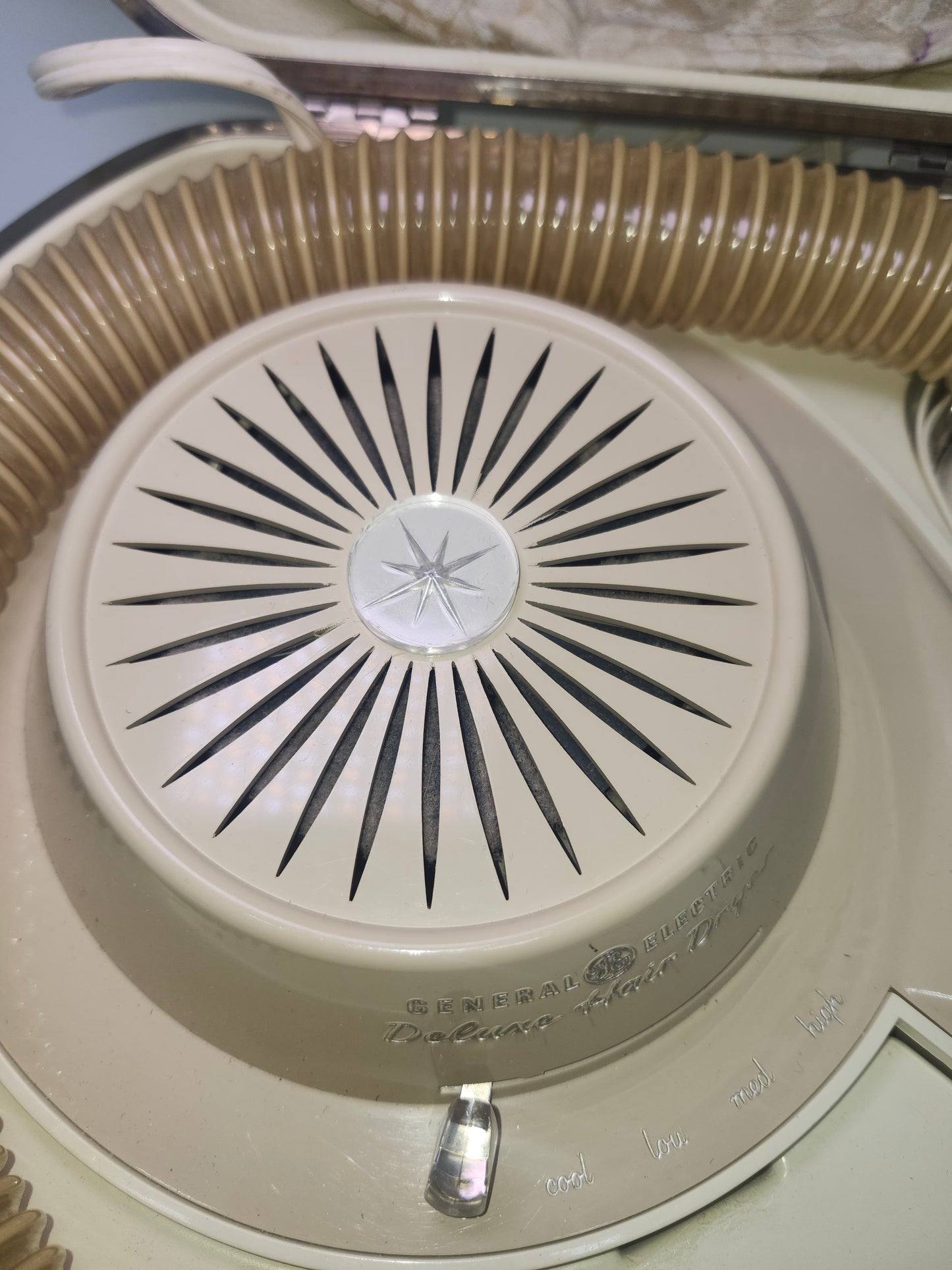 1950s General Electric Deluxe Hair Dryer