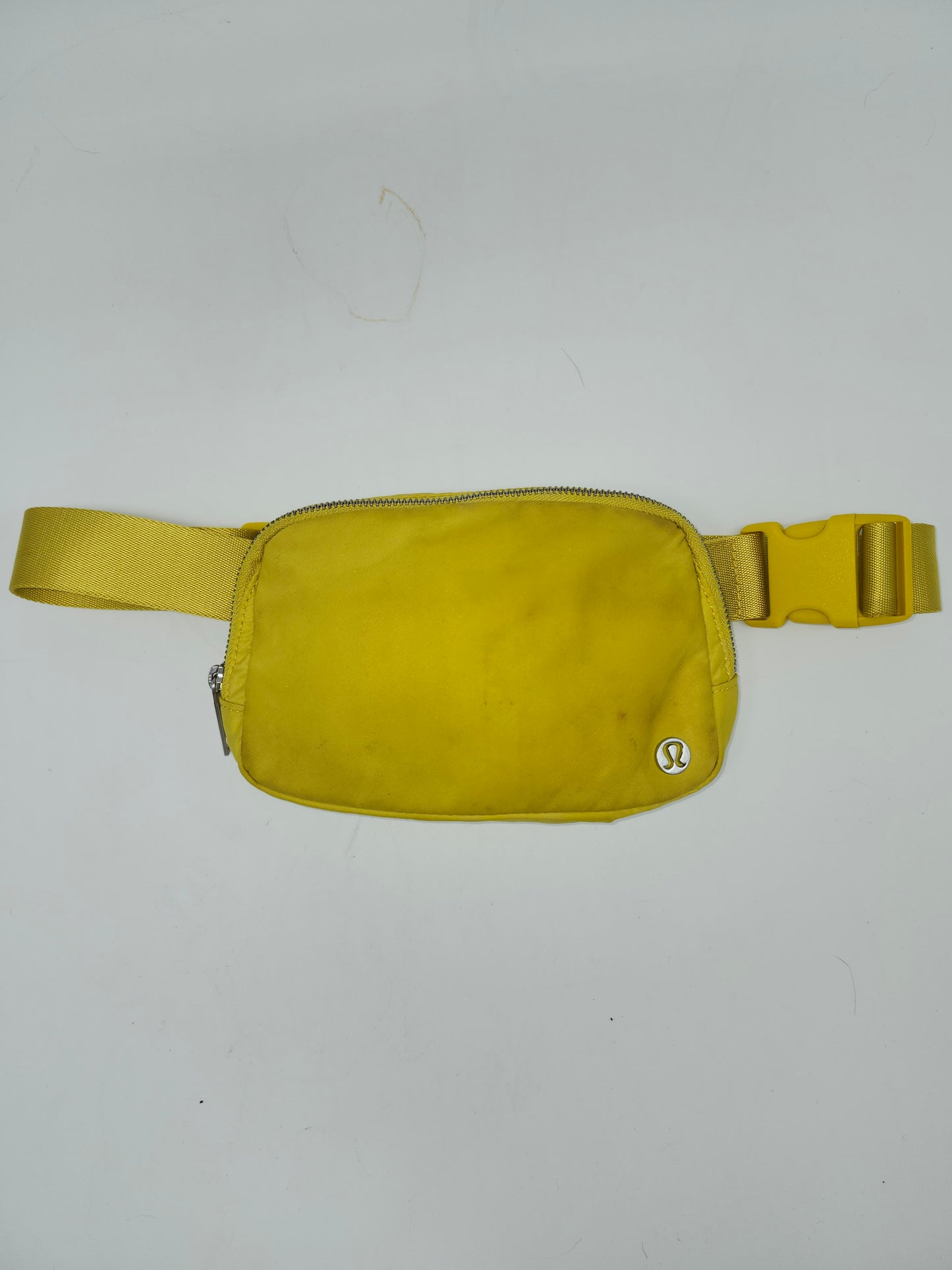 Lululemon "Everywhere" Belt Bag in Neon
