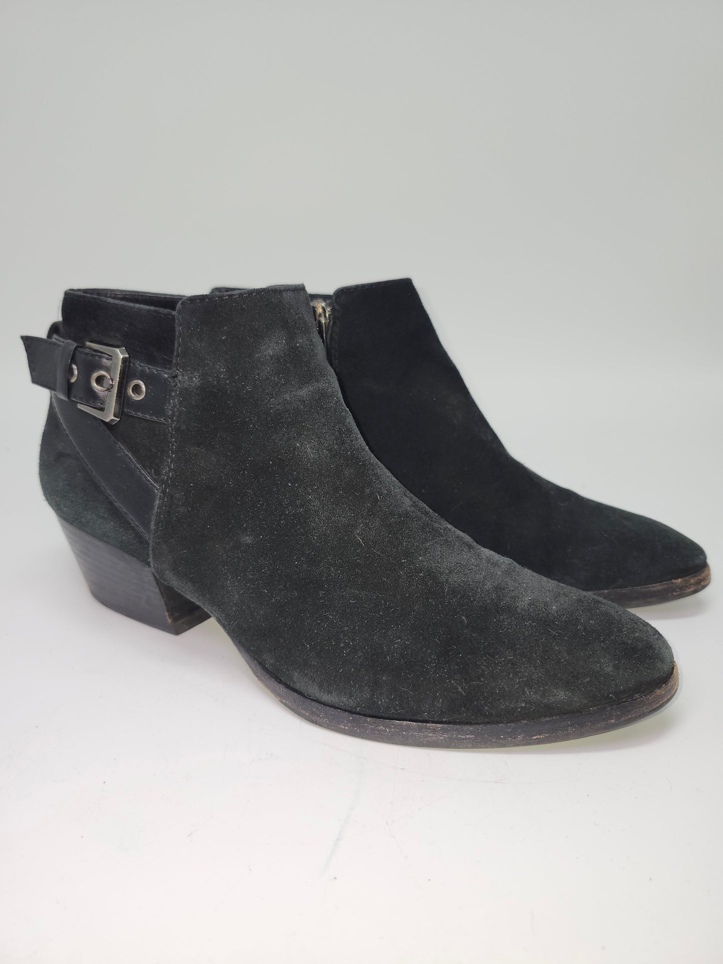 Aquatalia Farin Black Suede Weatherproof Ankle Bootie Size 8 Women's