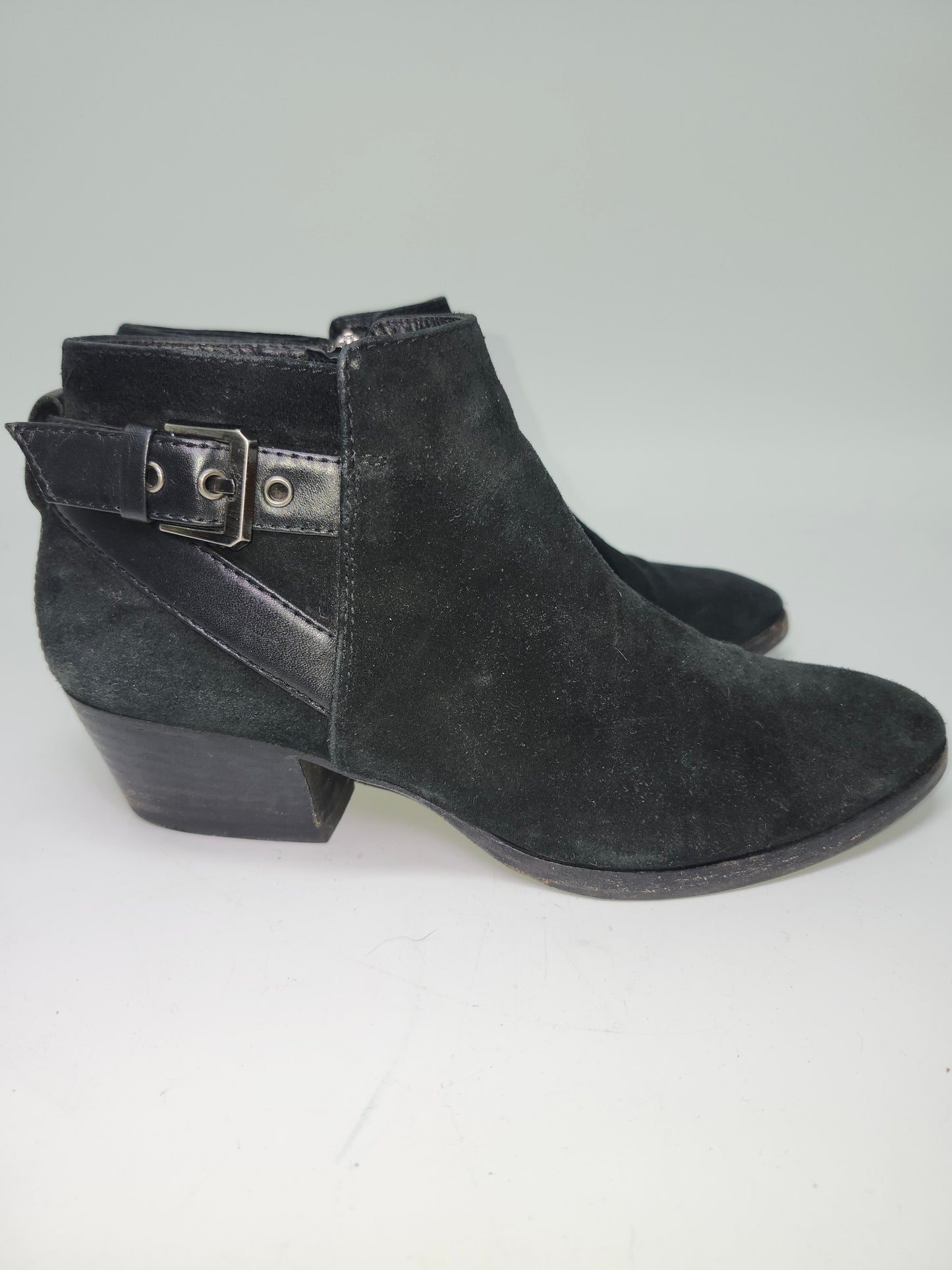 Aquatalia Farin Black Suede Weatherproof Ankle Bootie Size 8 Women's