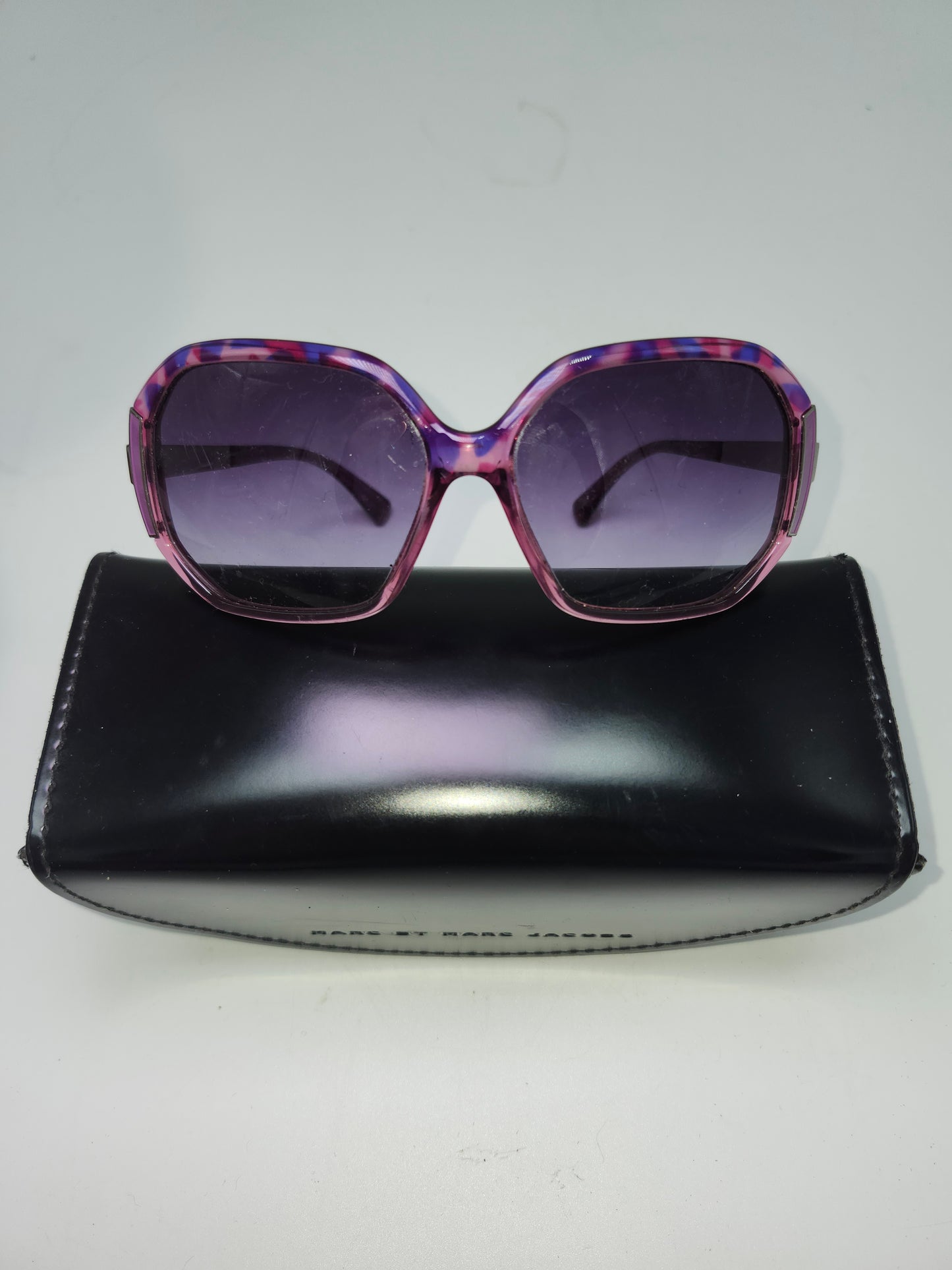 Marc by Marc Jacobs Pink Two-Toned Sunglasses IOB
