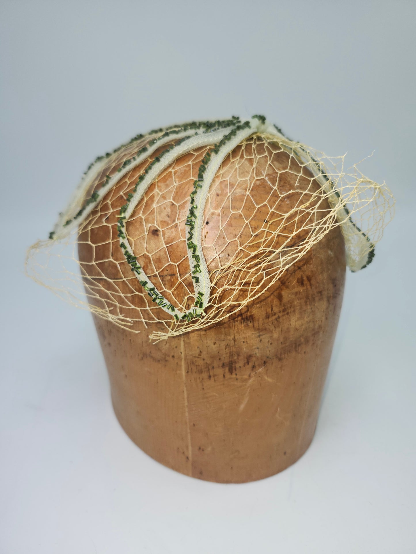 Art Deco Era White & Green Mesh Netting Fascinator with Green Beading