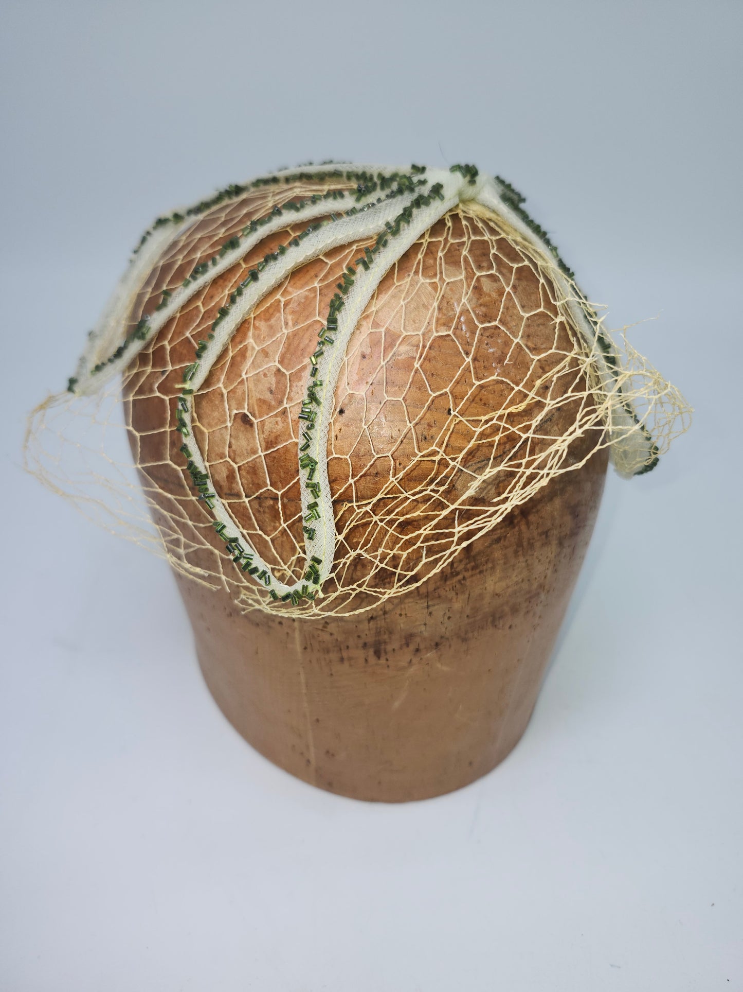 Art Deco Era White & Green Mesh Netting Fascinator with Green Beading