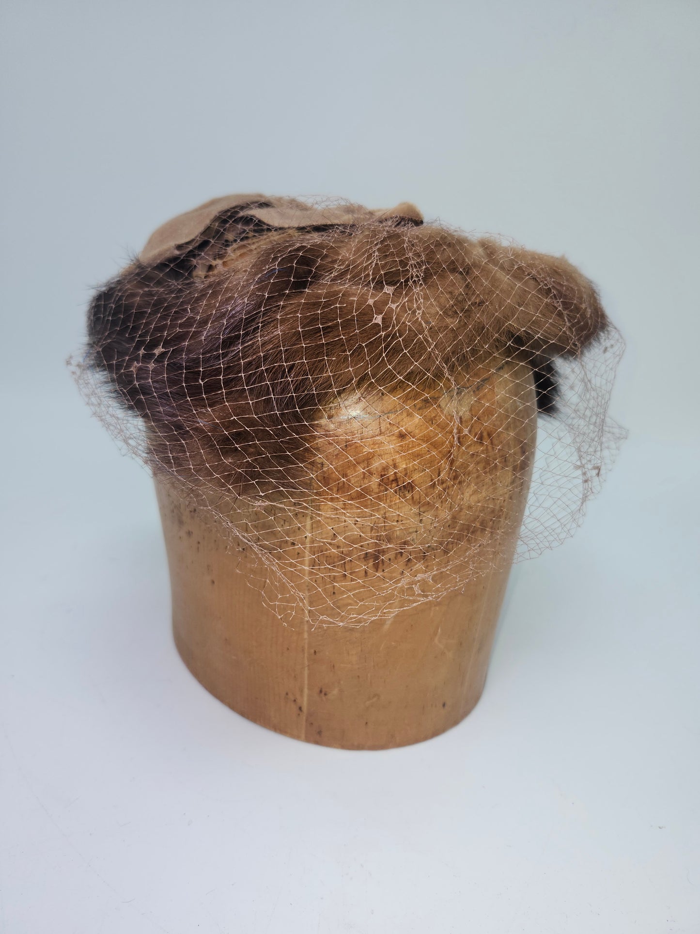 Art Deco Era Mink Fur Lined Ladies Hat with Velvet Bows
