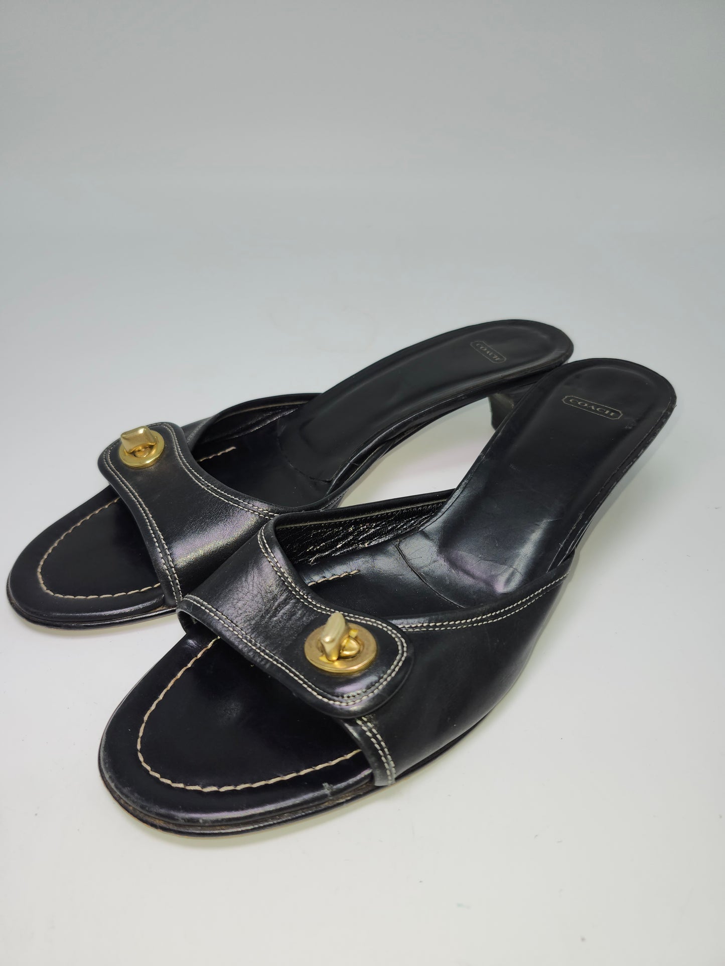 *Coach* Vintage Black Leather Kitten Heels Size 8.5