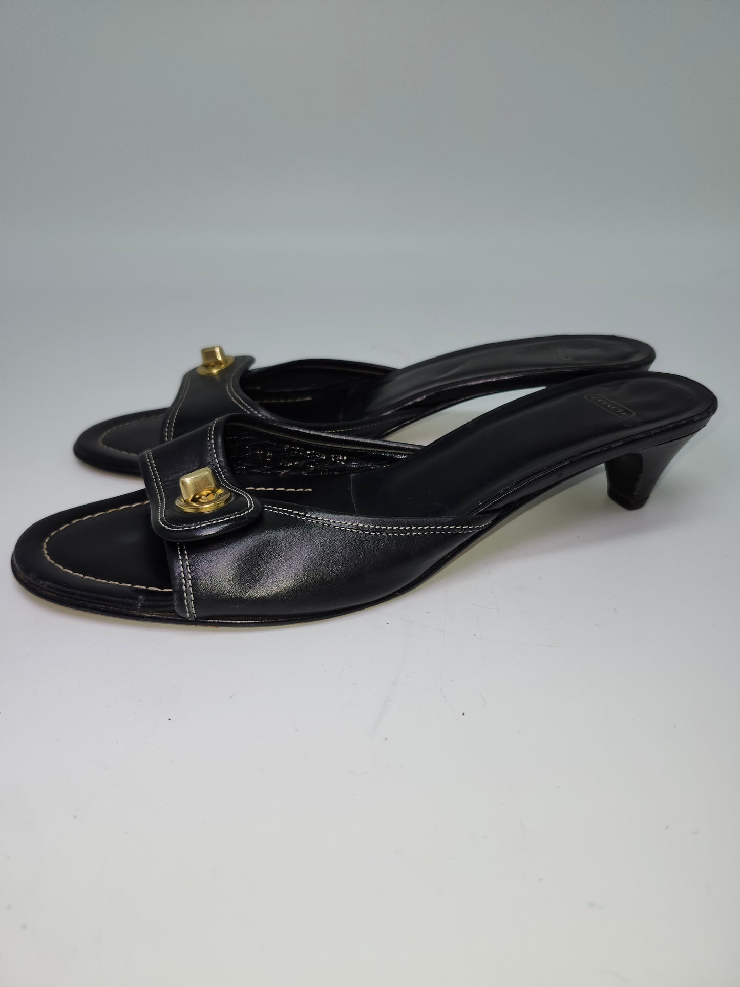 *Coach* Vintage Black Leather Kitten Heels Size 8.5