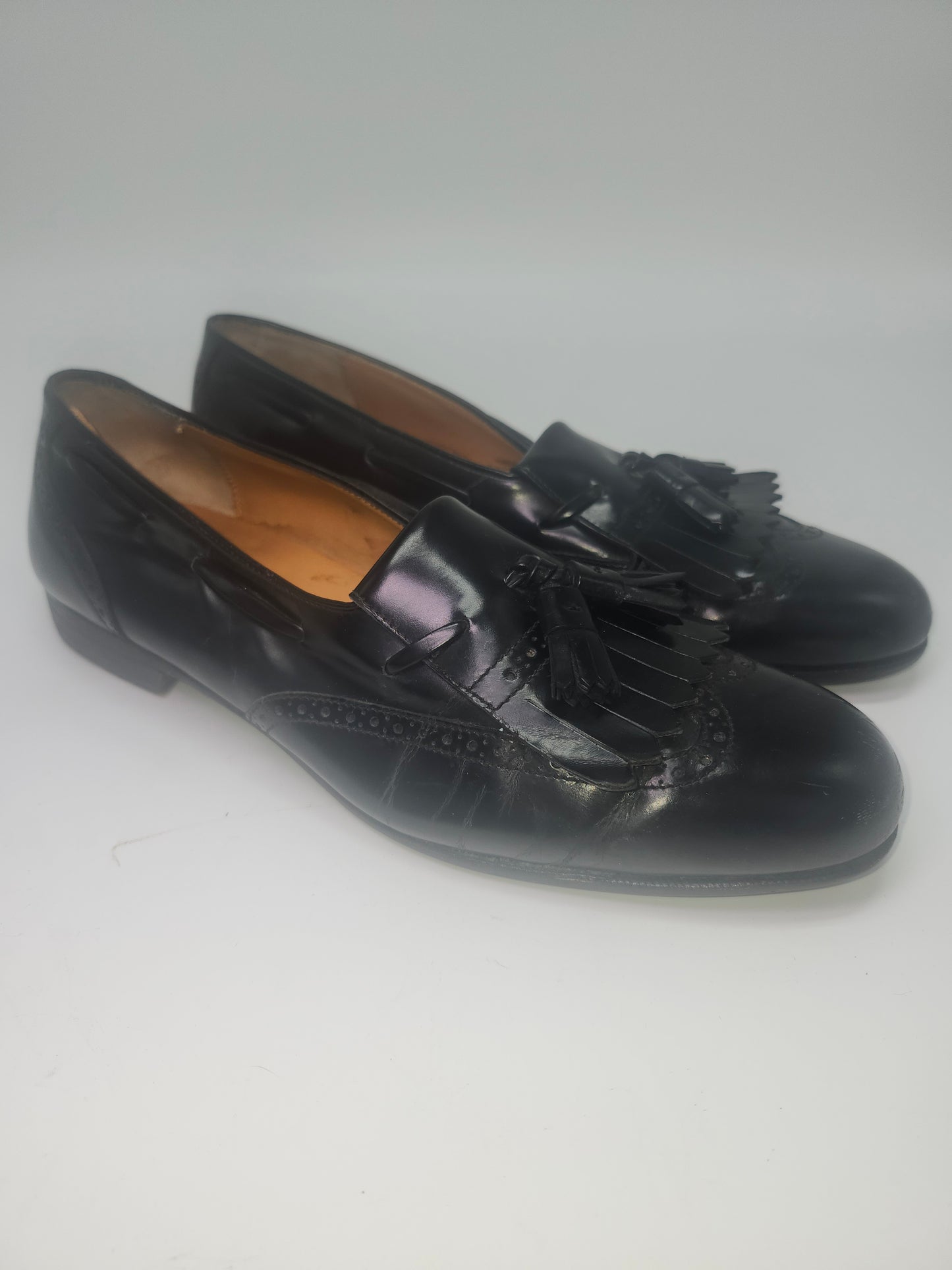 Ferragamo "Lucas" Kiltie Tassel Black Leather Moccasin Loafers Size 10