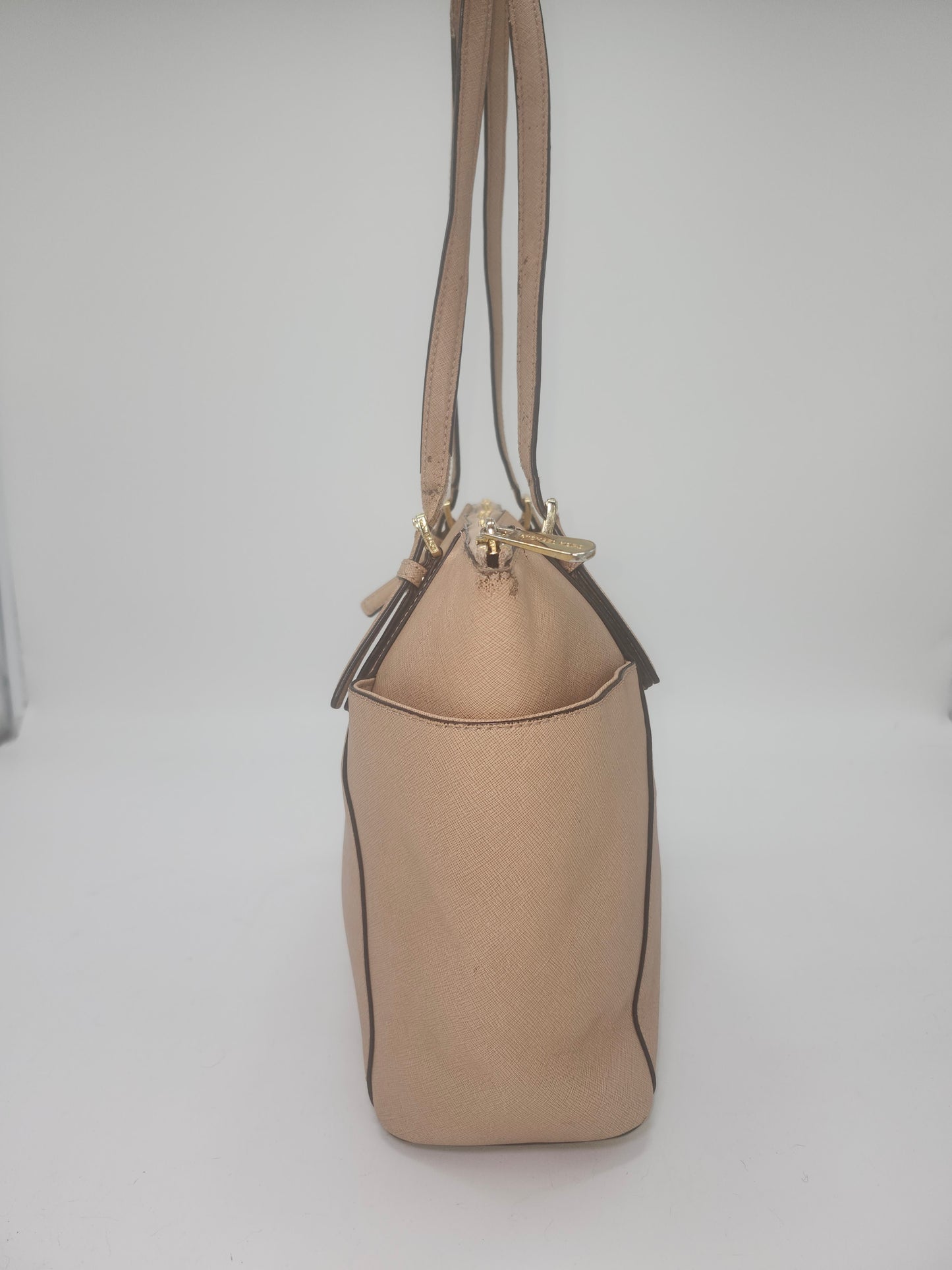 -Michael Kors- "Jet Set" Tote in Saffiano Leather