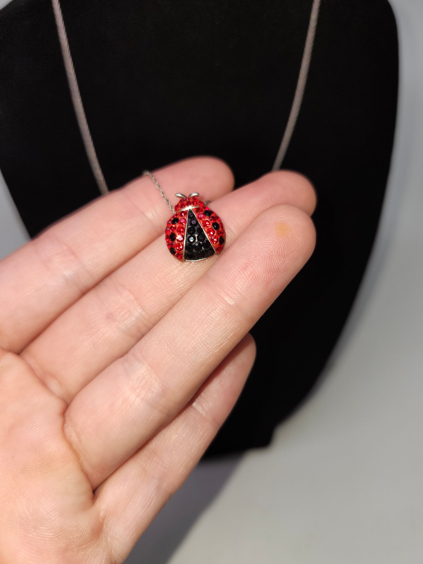 *925 Sterling* Ladybug Pendant with Twisted Chain Necklace