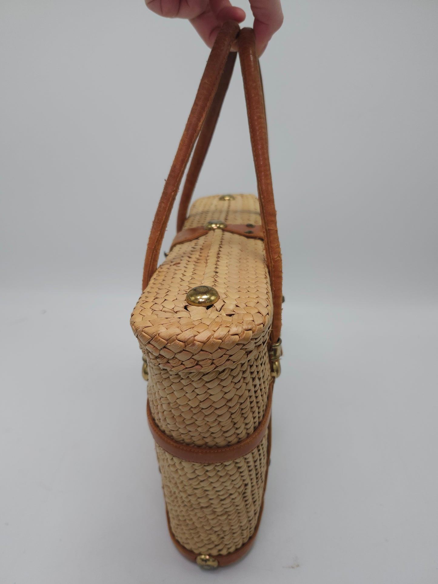 *Vintage* Boho Woven Straw & Leather Accented Beach Bag