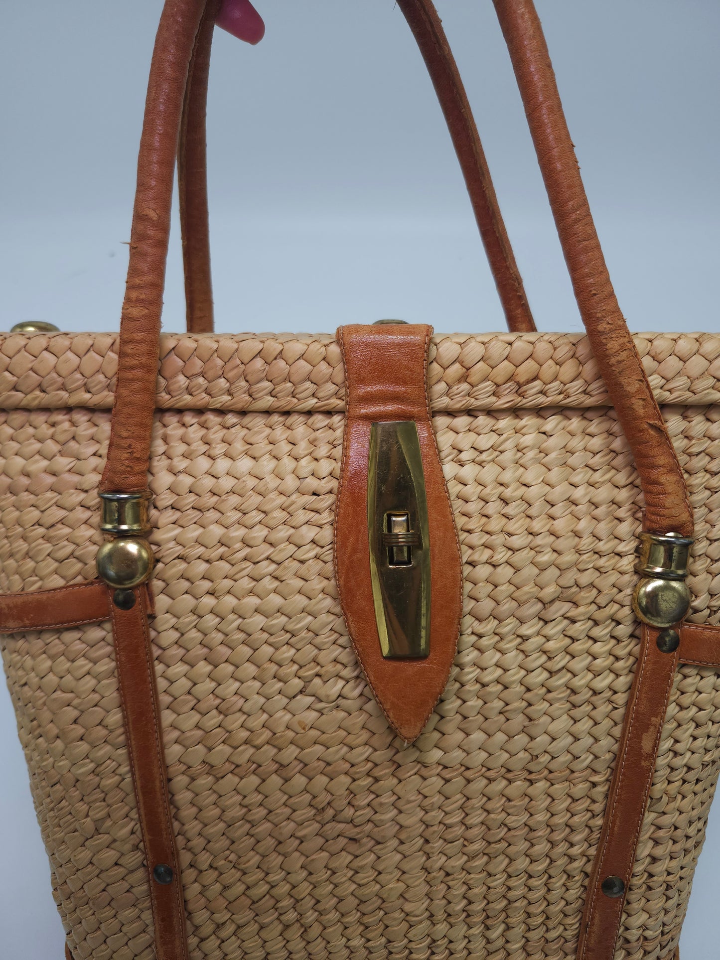 *Vintage* Boho Woven Straw & Leather Accented Beach Bag