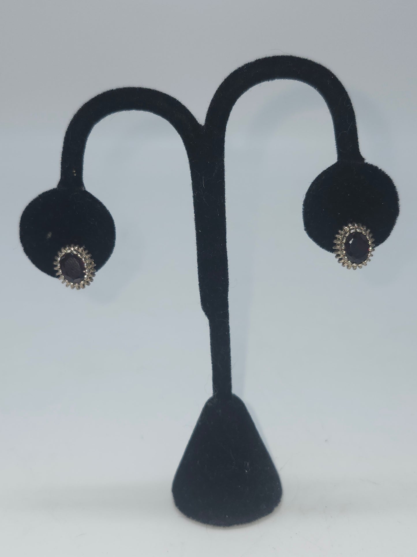 925 Sterling & Garnet Gemstone Earrings