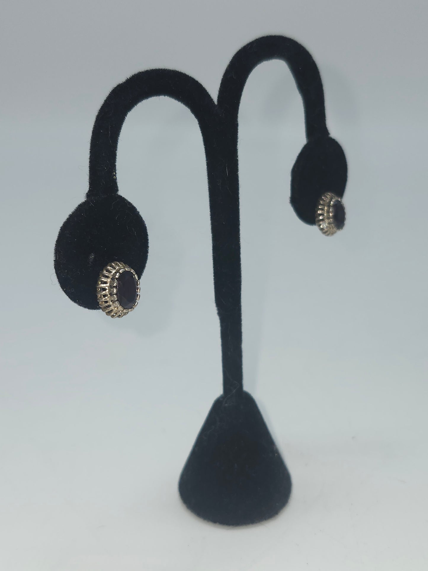 925 Sterling & Garnet Gemstone Earrings