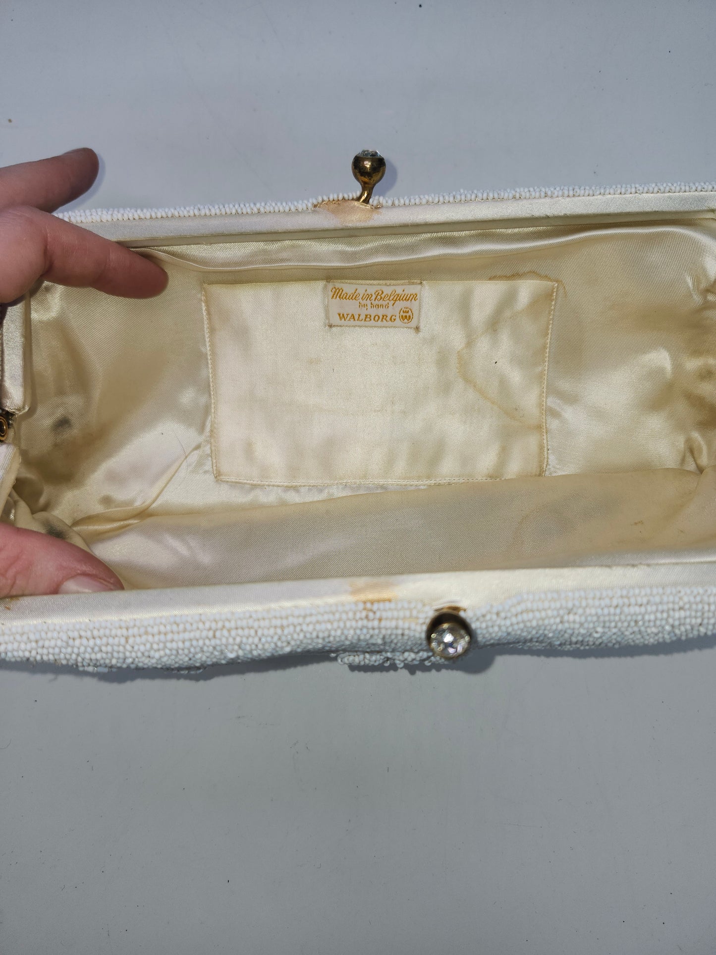 -Oval-Shaped- 1930s Art Deco White Beaded Oval Clutch / Evening Bag