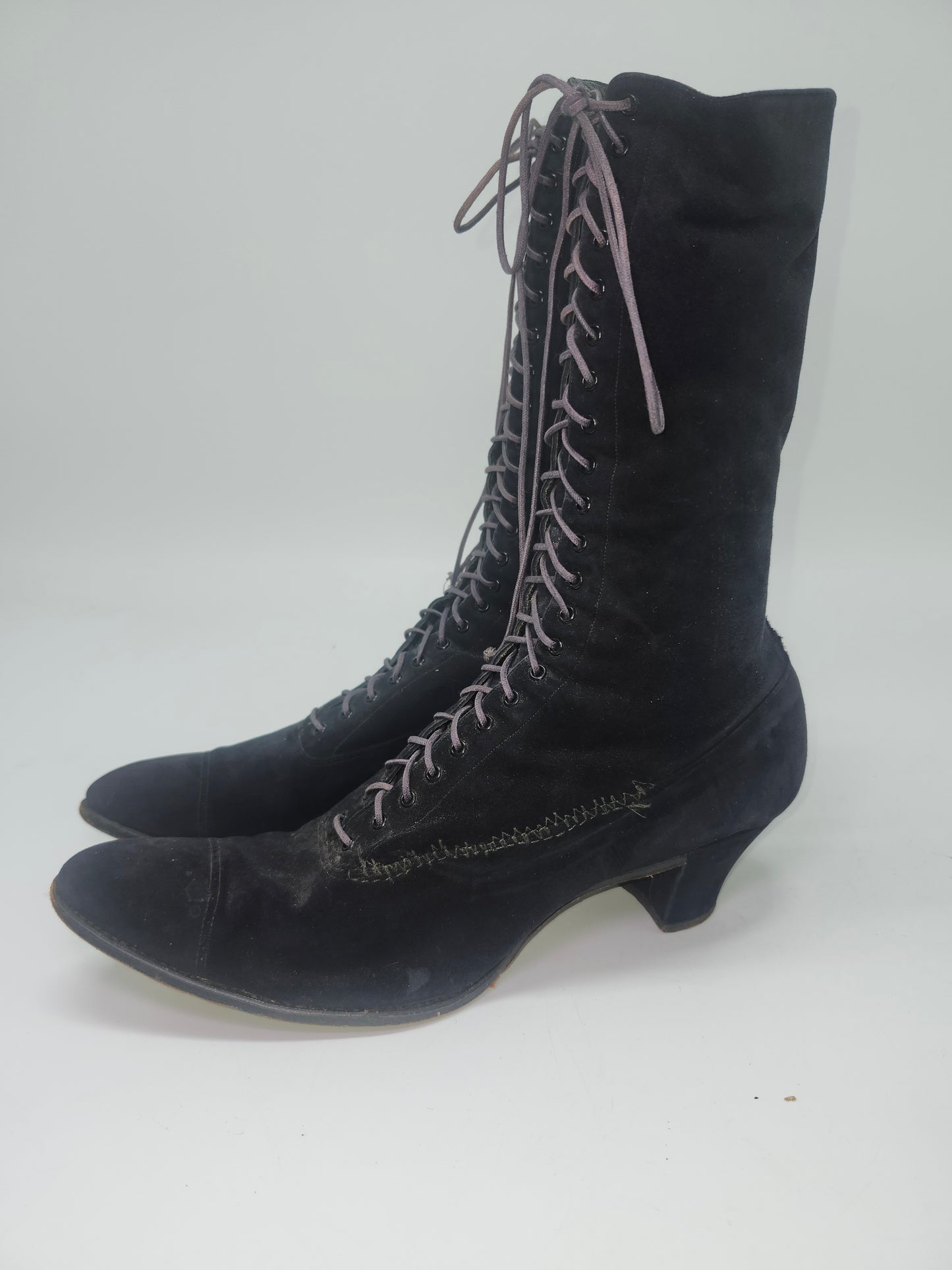 ~Antique~ Victorian Suede Lace-Up Boots Size 7