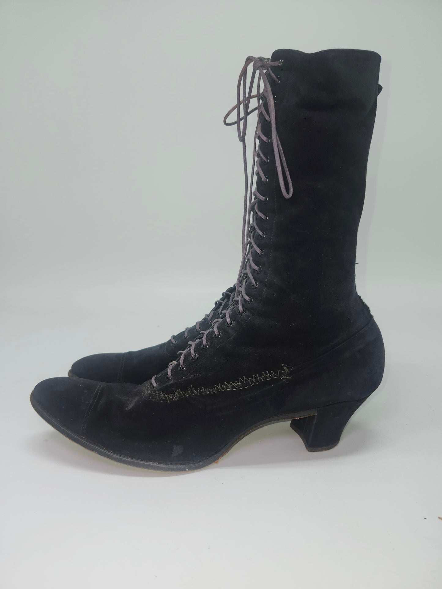 ~Antique~ Victorian Suede Lace-Up Boots Size 7