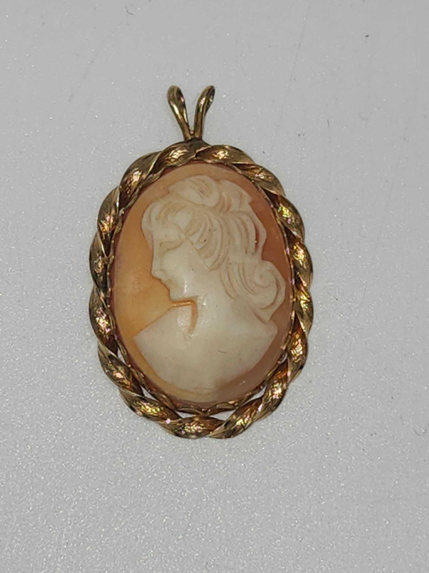 14K Gold Filled Carved Cameo Pendant
