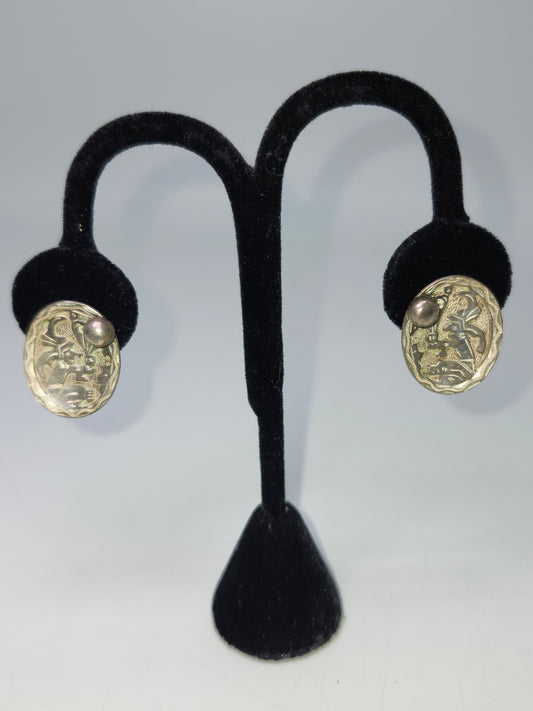 900 Silver Guatemalan Screw-Back Tribal Earrings