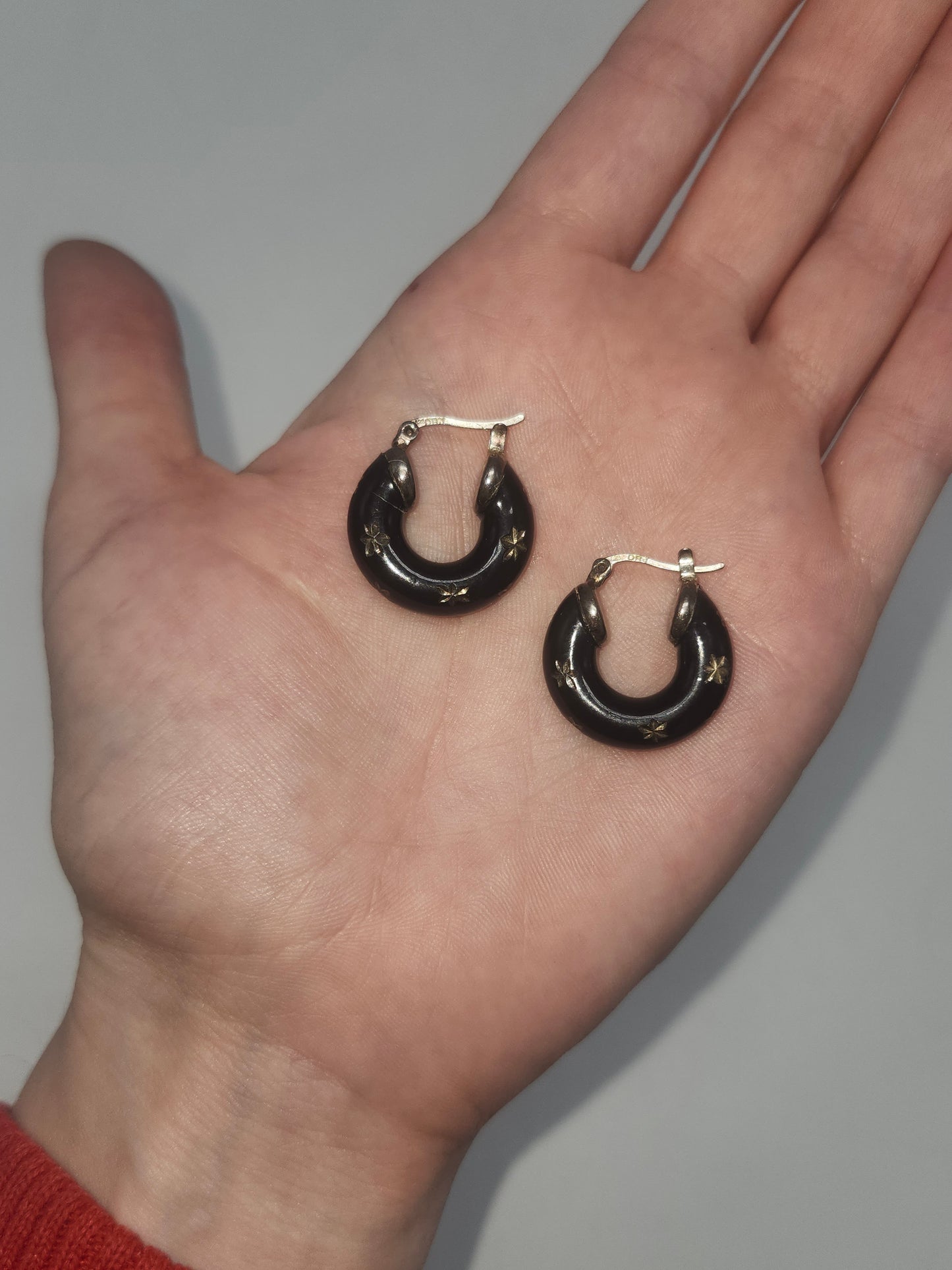 925 Sterling Enamel Earrings with Diamond Cut Star Pattern