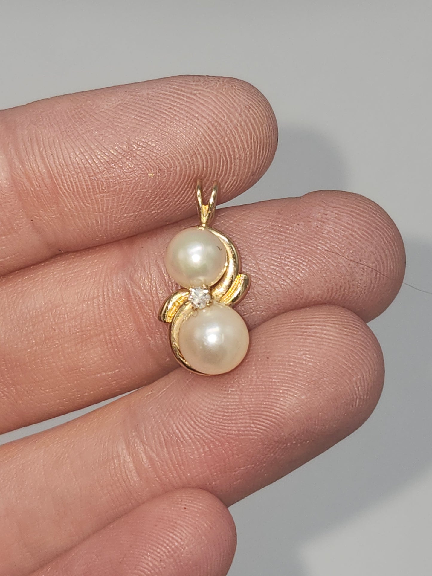 14K Gold, Pearl & Diamond Pendant