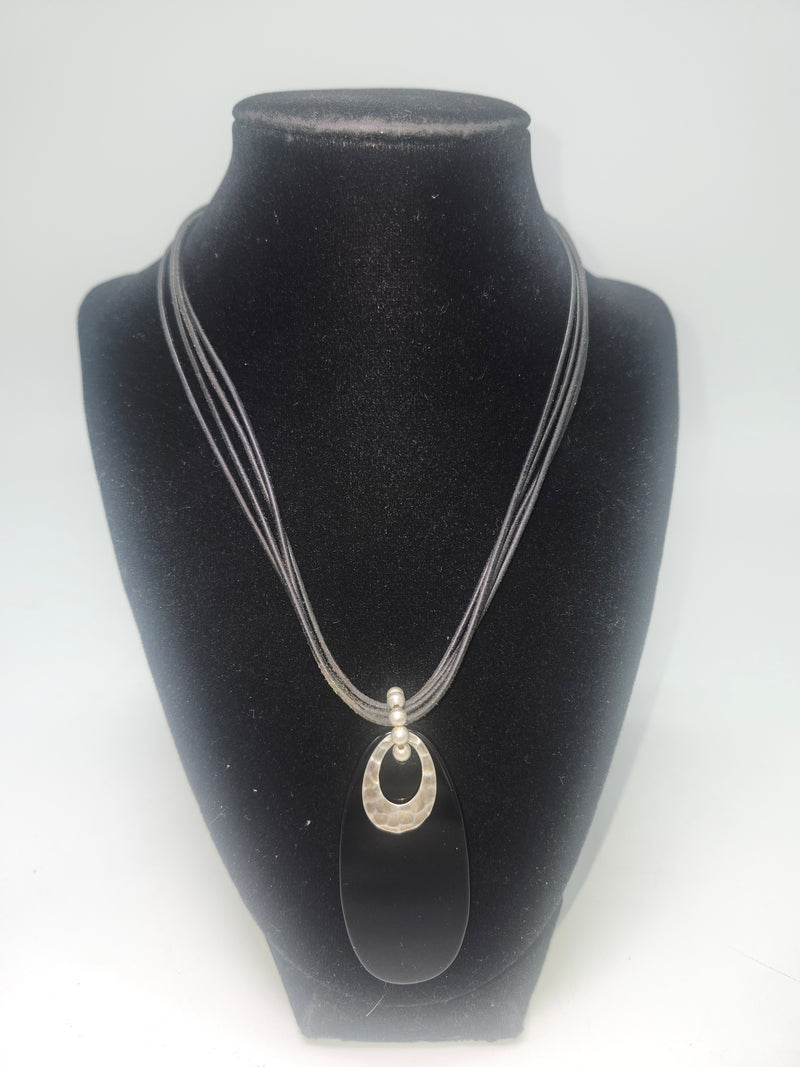 -925- Sterling & Carved Onyx Pendant Necklace by Silpada