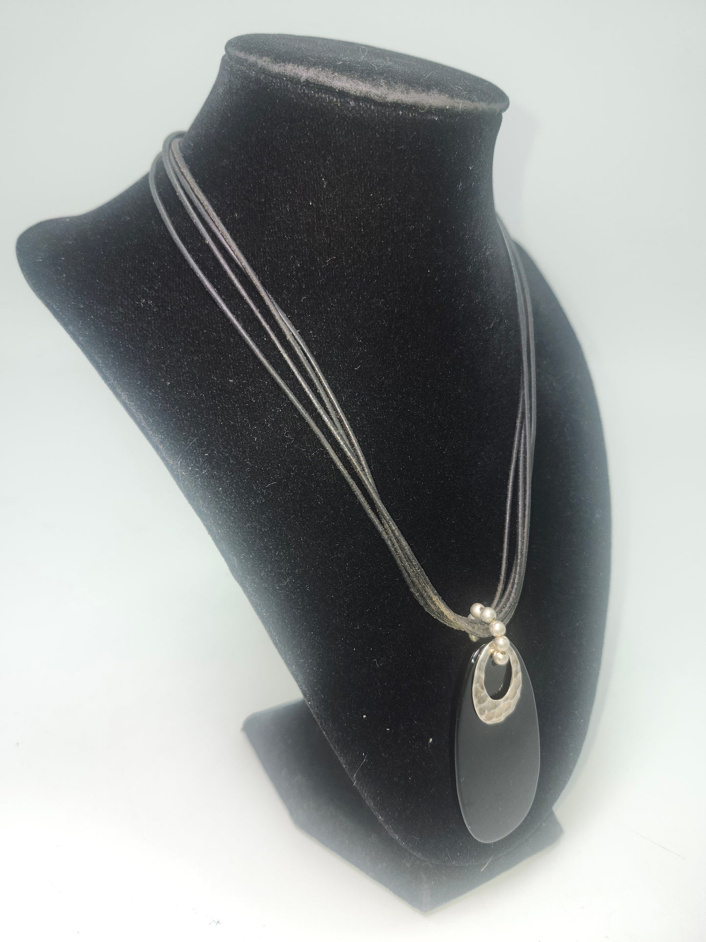 925 Sterling & Carved Onyx Pendant Necklace by Silpada