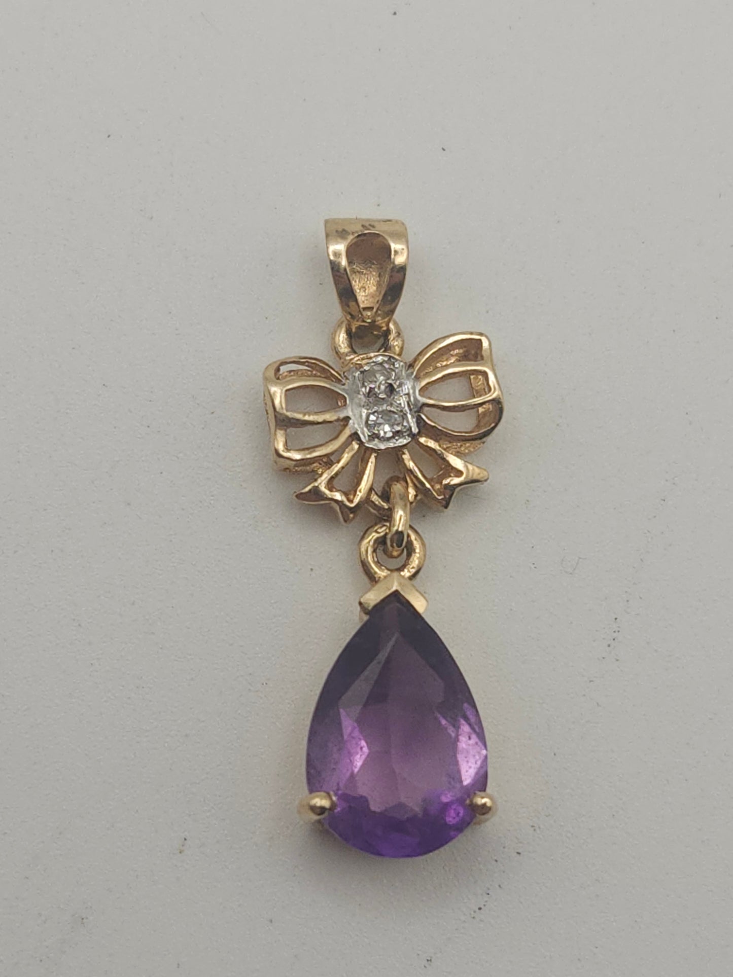 *14K* Gold, Diamond & Amethyst Bow Necklace Pendant