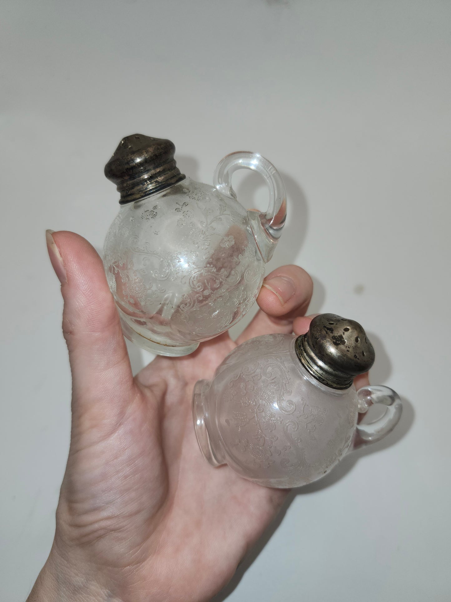 *Sterling* Capped Cut Crystal Salt & Pepper Shaker Set