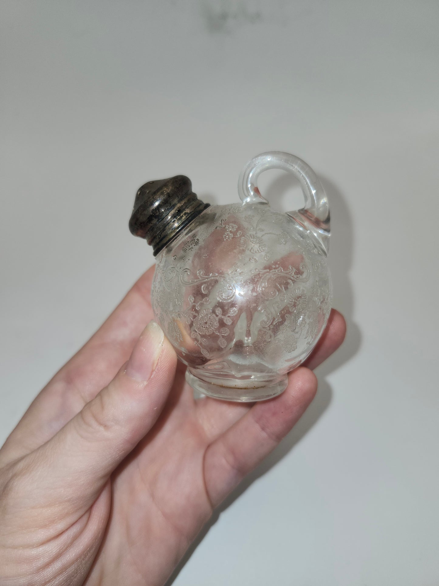 *Sterling* Capped Cut Crystal Salt & Pepper Shaker Set