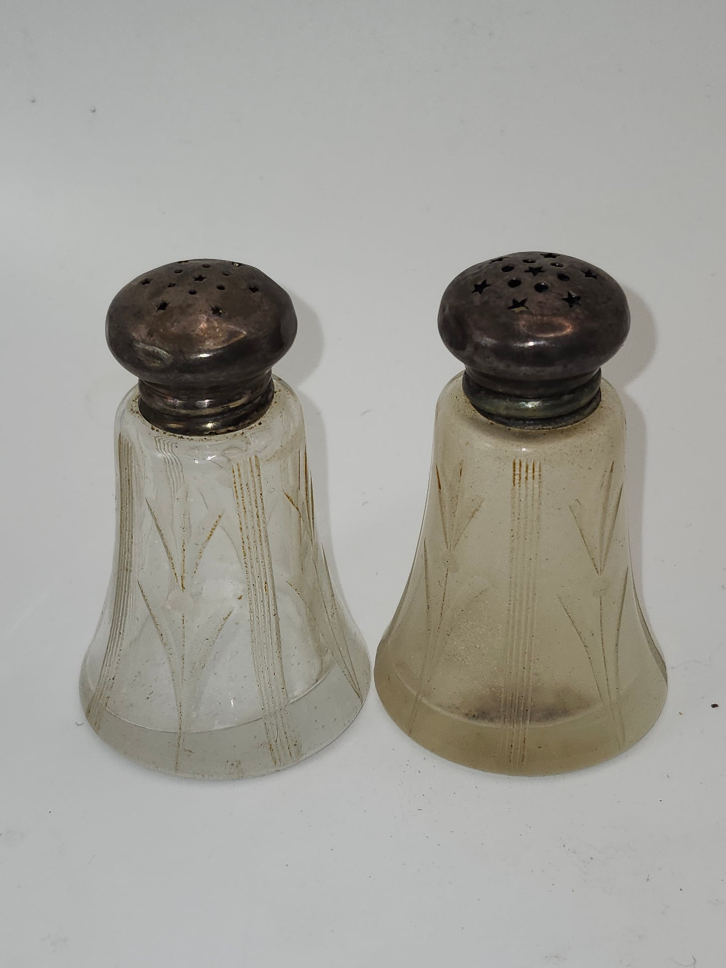 *Sterling* Capped Cut Crystal Salt & Pepper Shaker Set