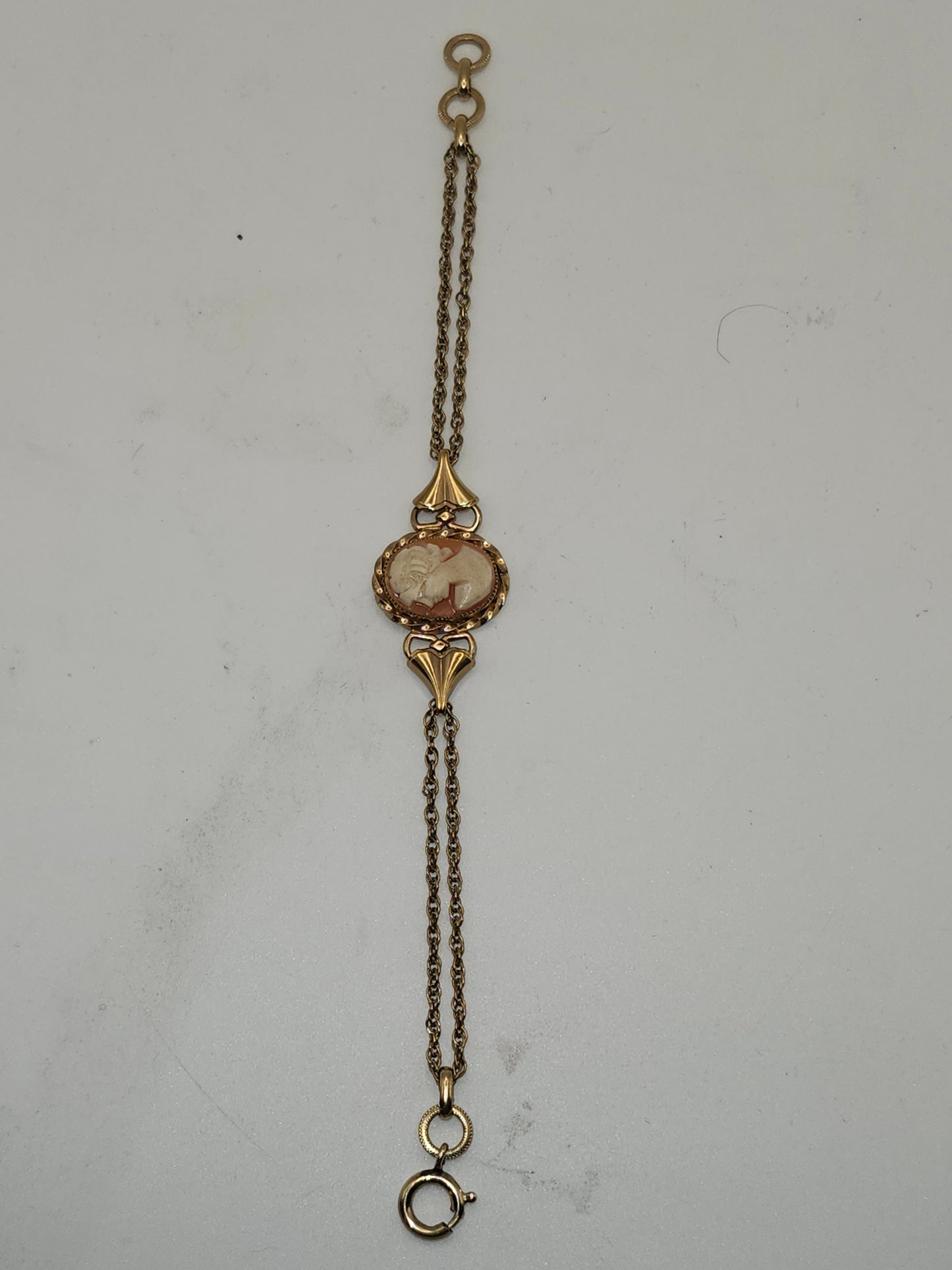 *12K* Gold Filled Bracelet with Carved Conch Cameo Center