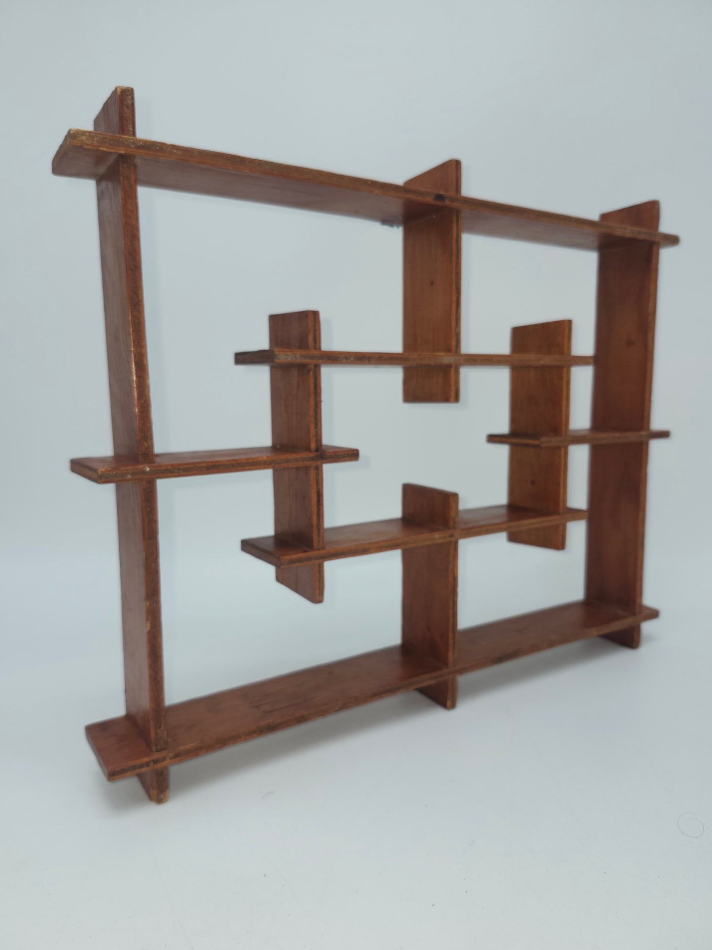 *MCM* Dovetailed Trinket Shelf