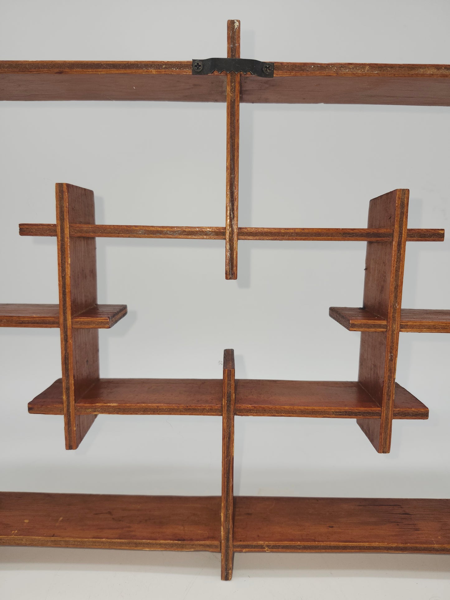 *MCM* Dovetailed Trinket Shelf